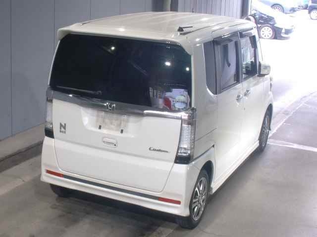 HONDA N-BOX+
