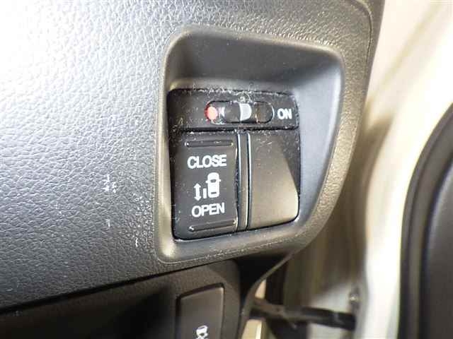 HONDA N-BOX+