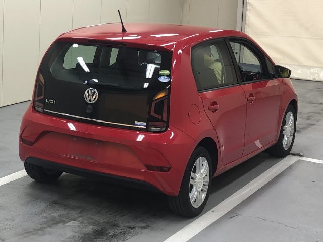 VOLKSWAGEN UP!