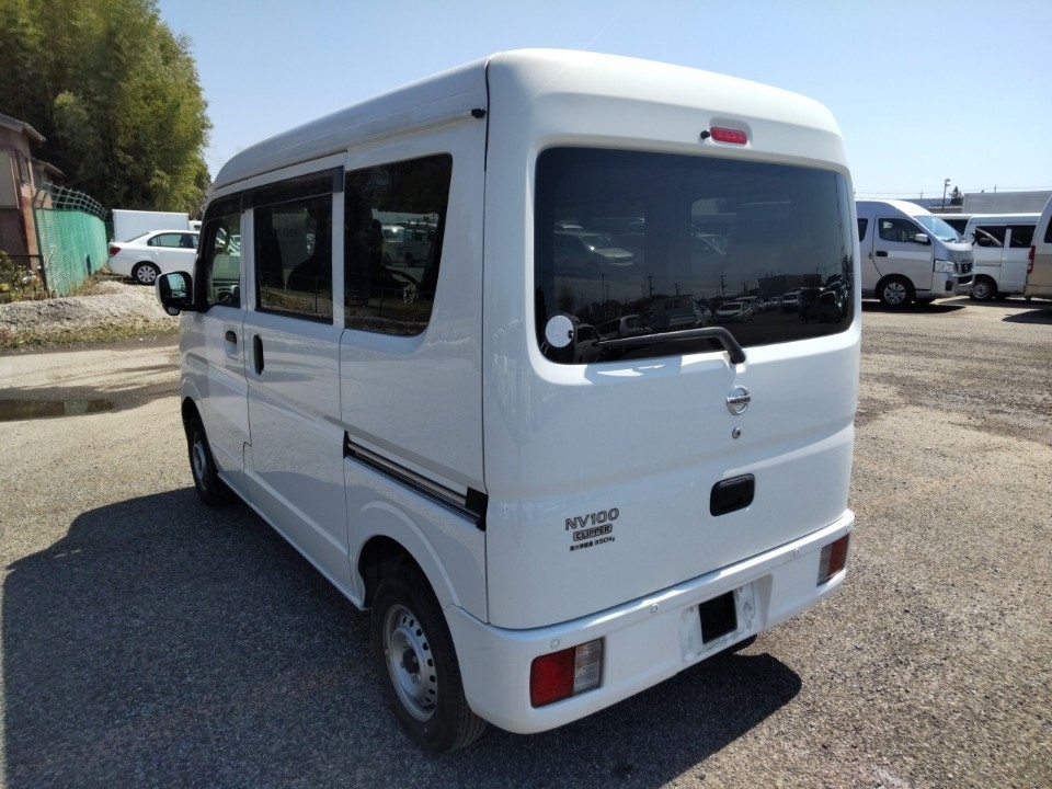 NISSAN NV100 CLIPPER