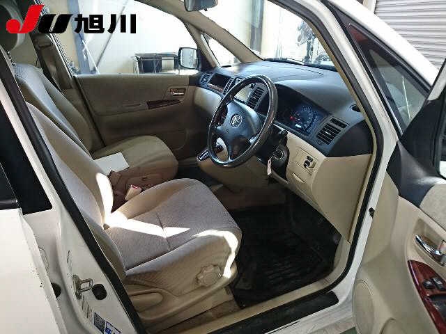 TOYOTA COROLLA SPACIO