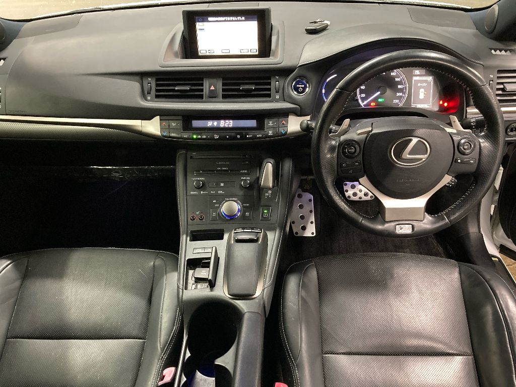 LEXUS CT200H