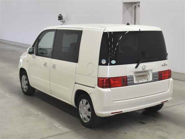 HONDA MOBILIO SPIKE