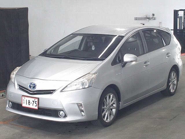 TOYOTA PRIUS ALPHA
