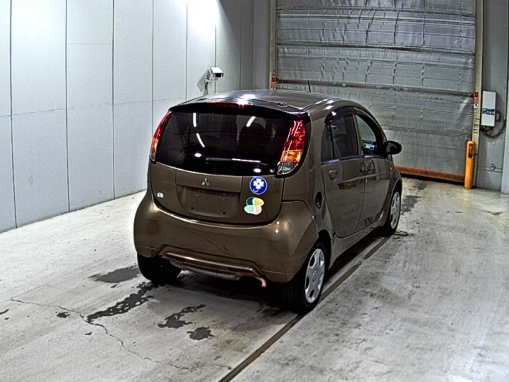 MITSUBISHI I