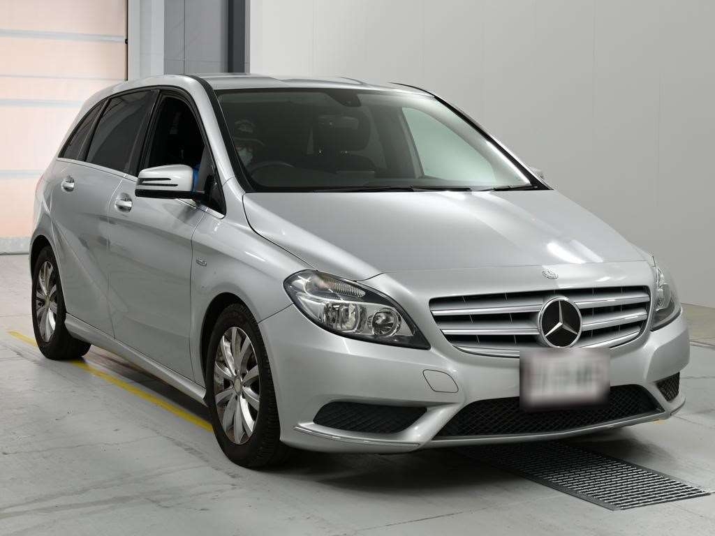 MERCEDES-BENZ B-CLASS