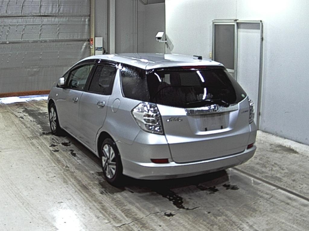 HONDA FIT SHUTTLE