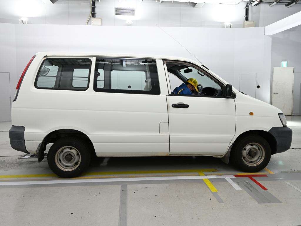 TOYOTA LITE ACE