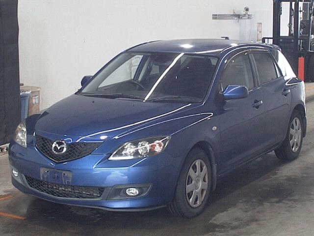 MAZDA AXELA
