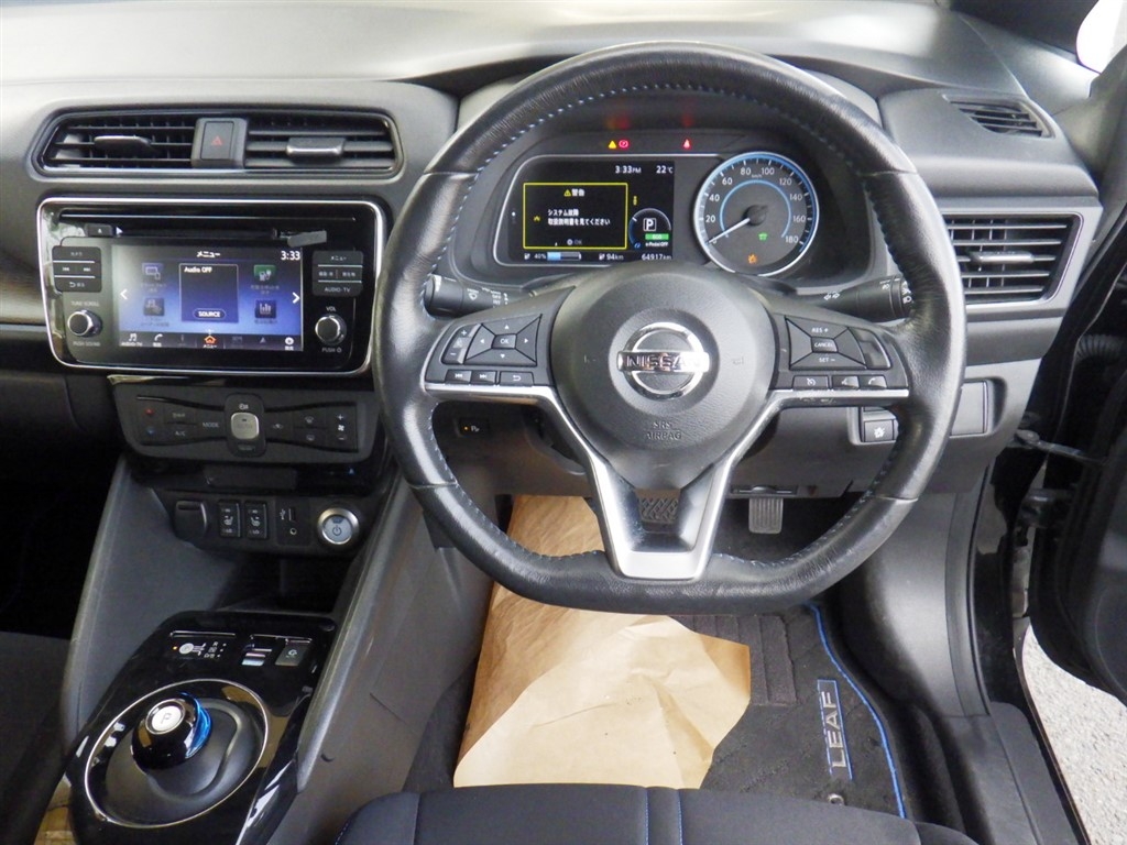 NISSAN LEAF