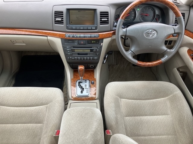 TOYOTA MARK II