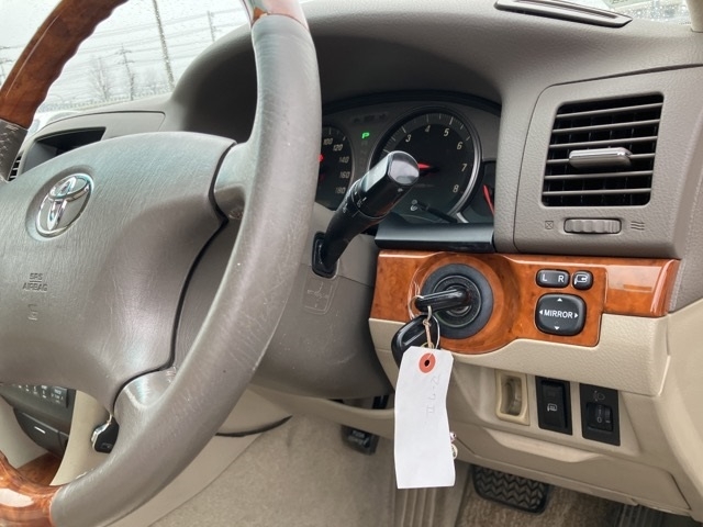 TOYOTA MARK II