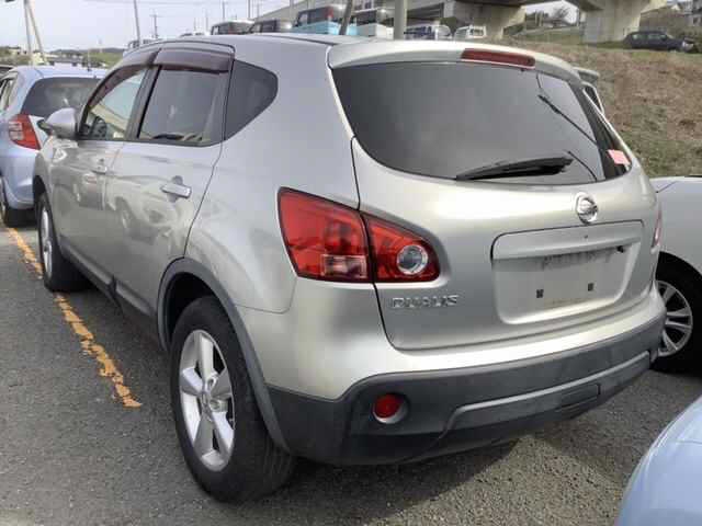 NISSAN DUALIS