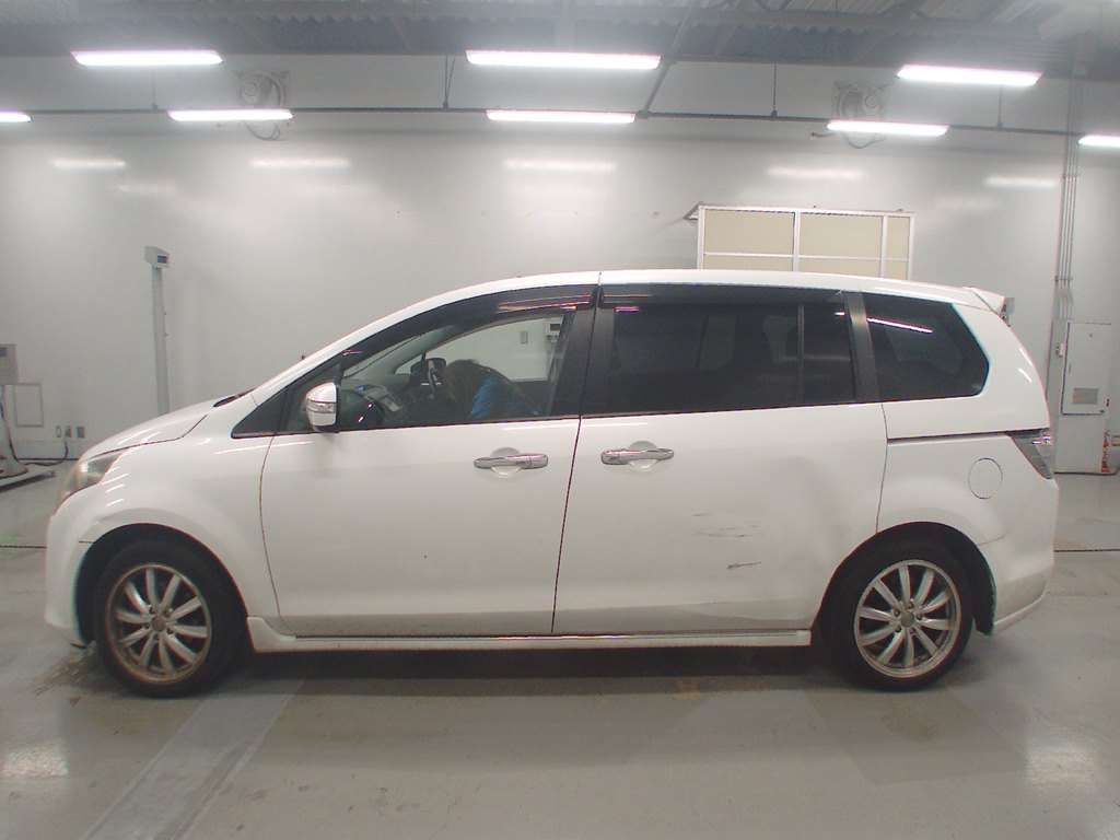 MAZDA MPV