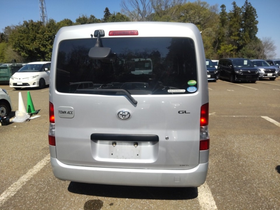 TOYOTA TOWN ACE