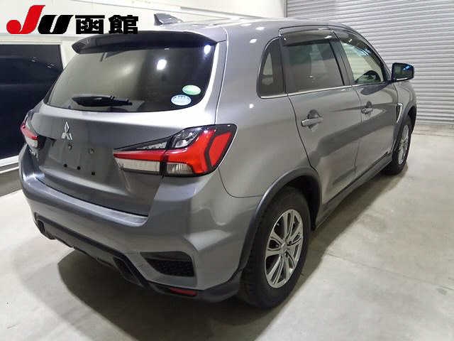 MITSUBISHI RVR