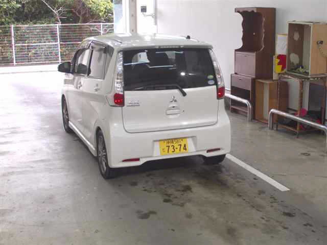 MITSUBISHI EK CUSTOM