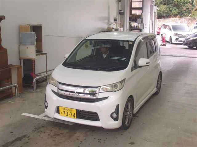 MITSUBISHI EK CUSTOM