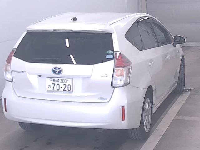 TOYOTA PRIUS ALPHA