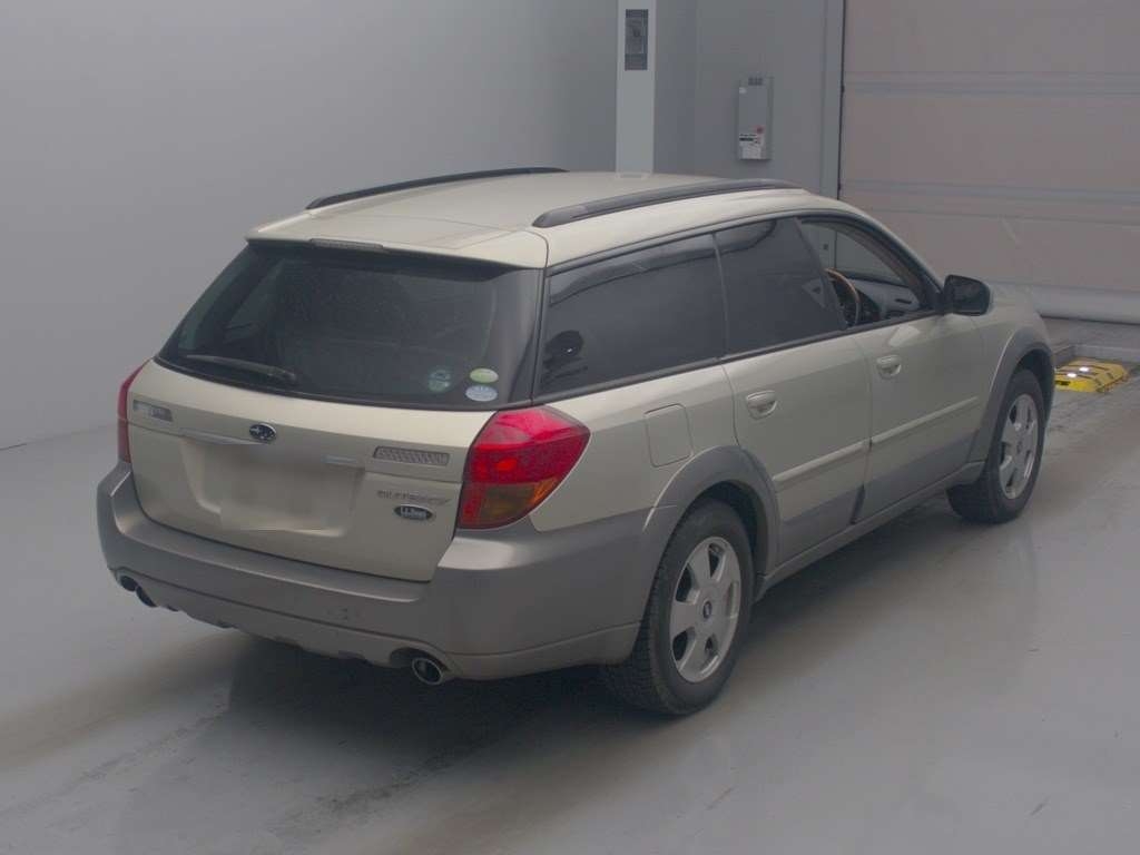 SUBARU OUTBACK