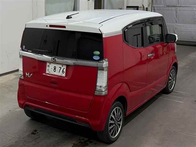 HONDA N-BOX SLASH