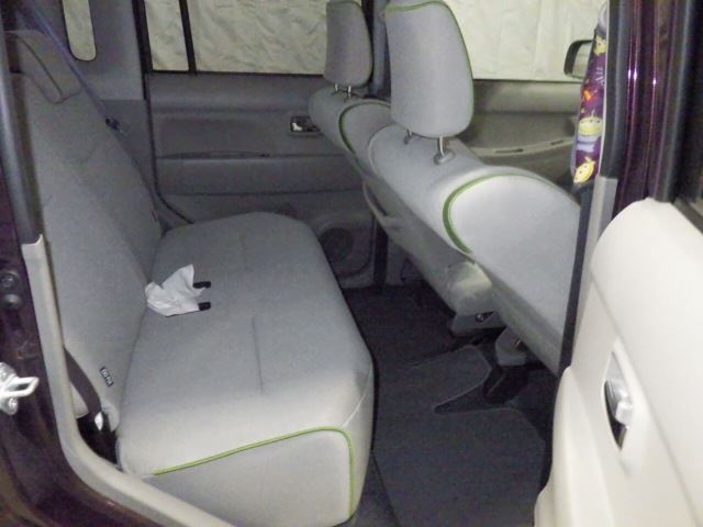 TOYOTA PIXIS SPACE