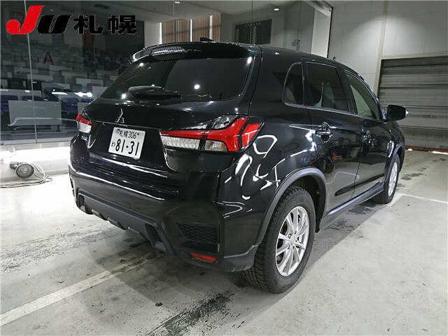 MITSUBISHI RVR