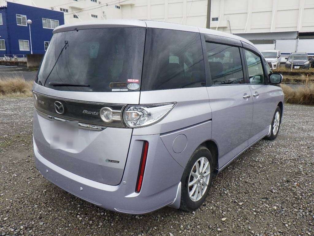 MAZDA BIANTE