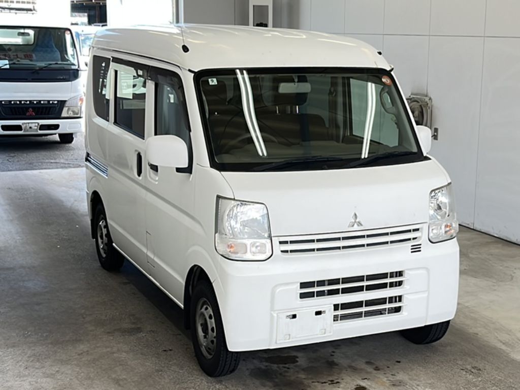 MITSUBISHI MINICAB