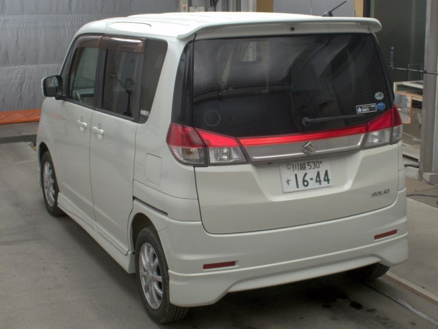 SUZUKI SOLIO