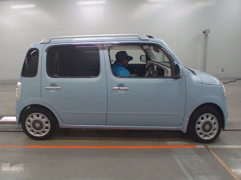 DAIHATSU MIRA COCOA