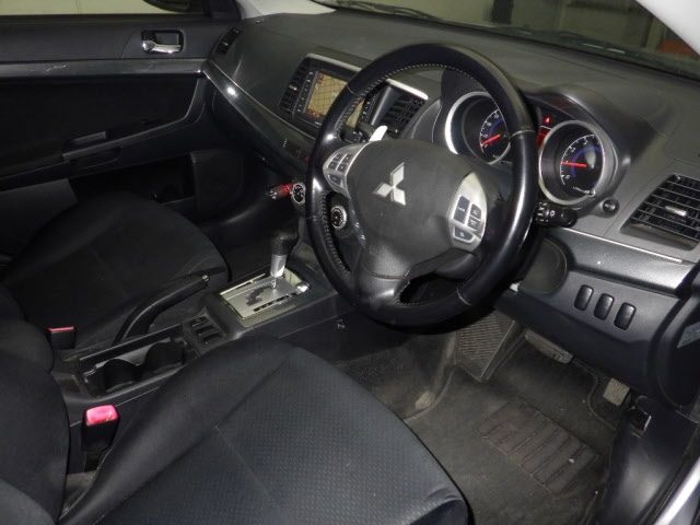MITSUBISHI GALANT FORTIS