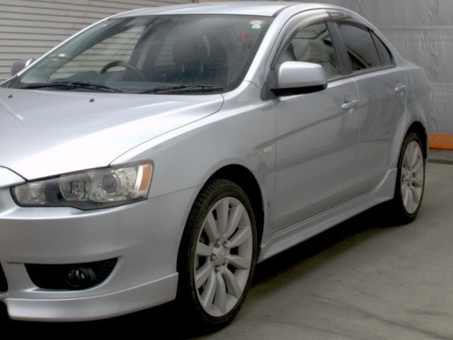 MITSUBISHI GALANT FORTIS