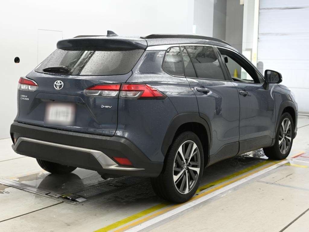 TOYOTA COROLLA CROSS