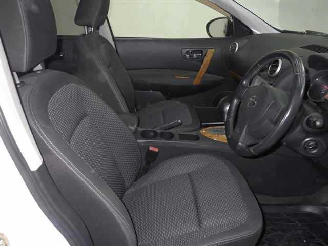 NISSAN DUALIS