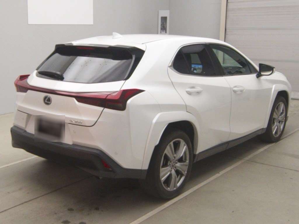 LEXUS UX200