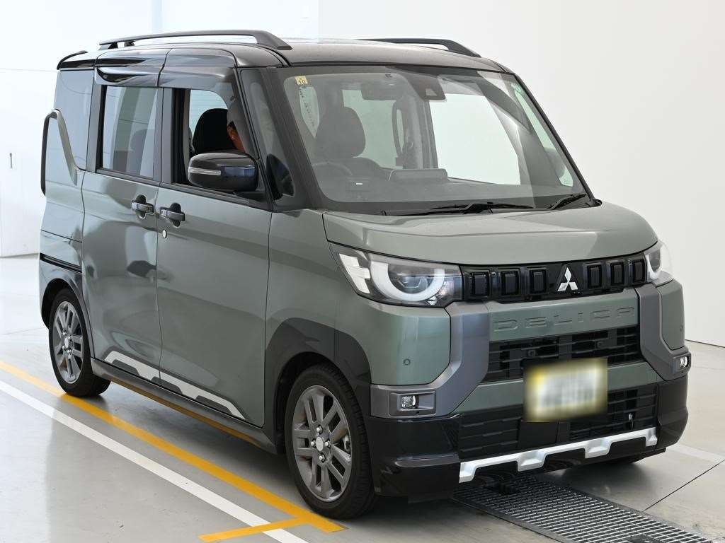 MITSUBISHI DELICA MINI