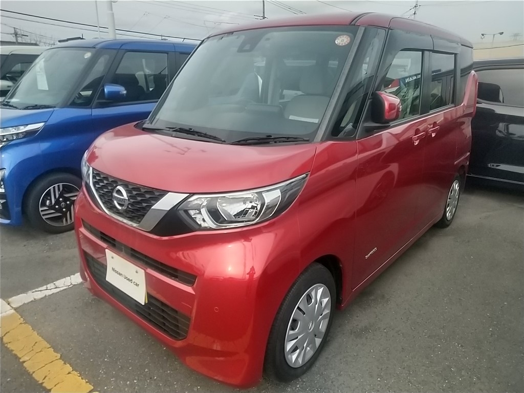NISSAN ROOX