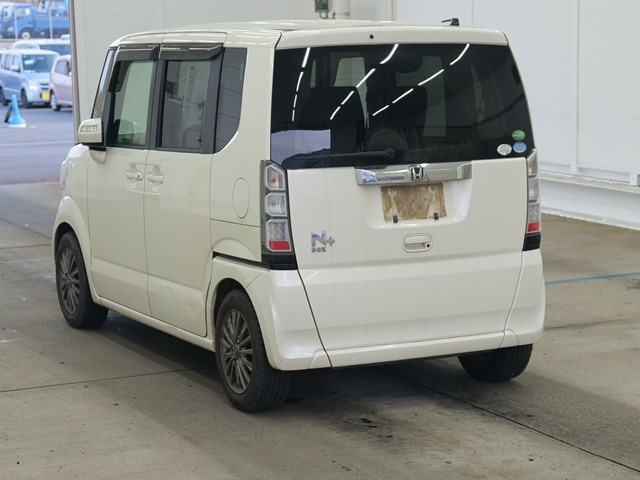 HONDA N-BOX+
