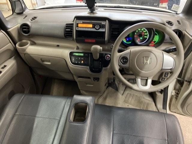 HONDA N-BOX+