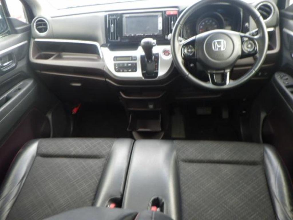 HONDA N-WGN