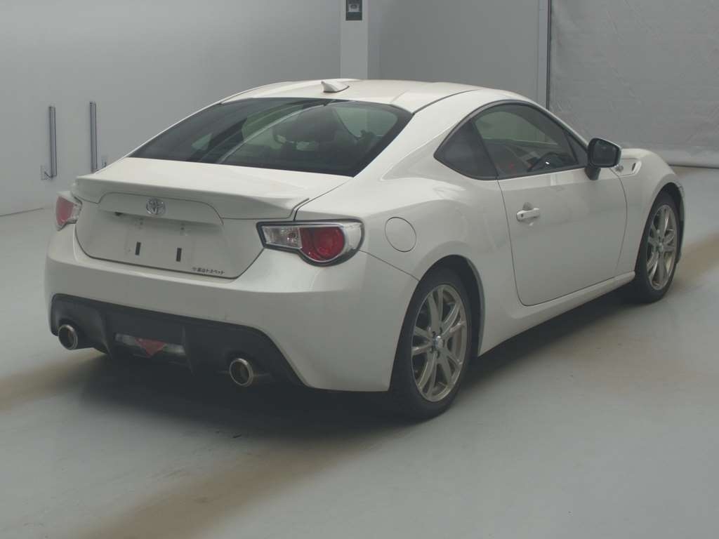 TOYOTA GT 86