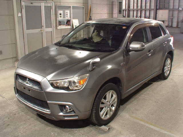 MITSUBISHI RVR