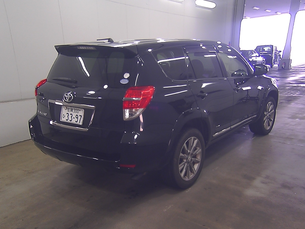 TOYOTA VANGUARD