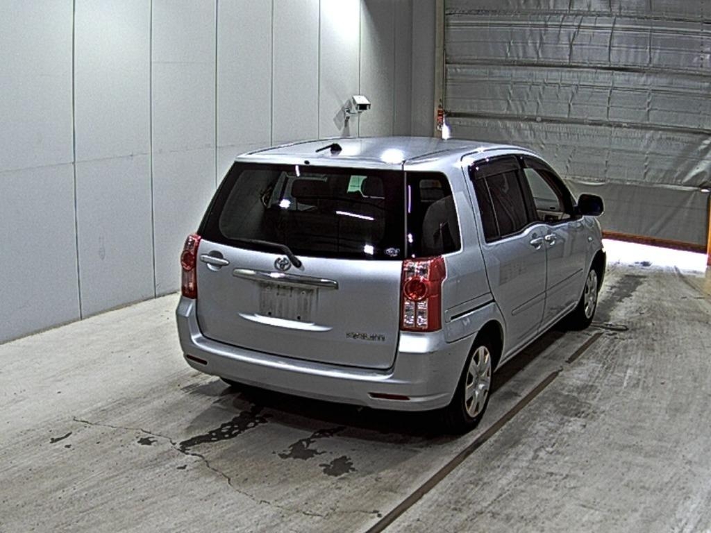 TOYOTA RAUM