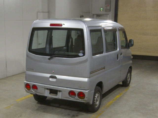 NISSAN CLIPPER