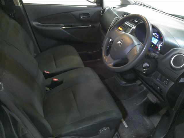 MITSUBISHI EK CUSTOM
