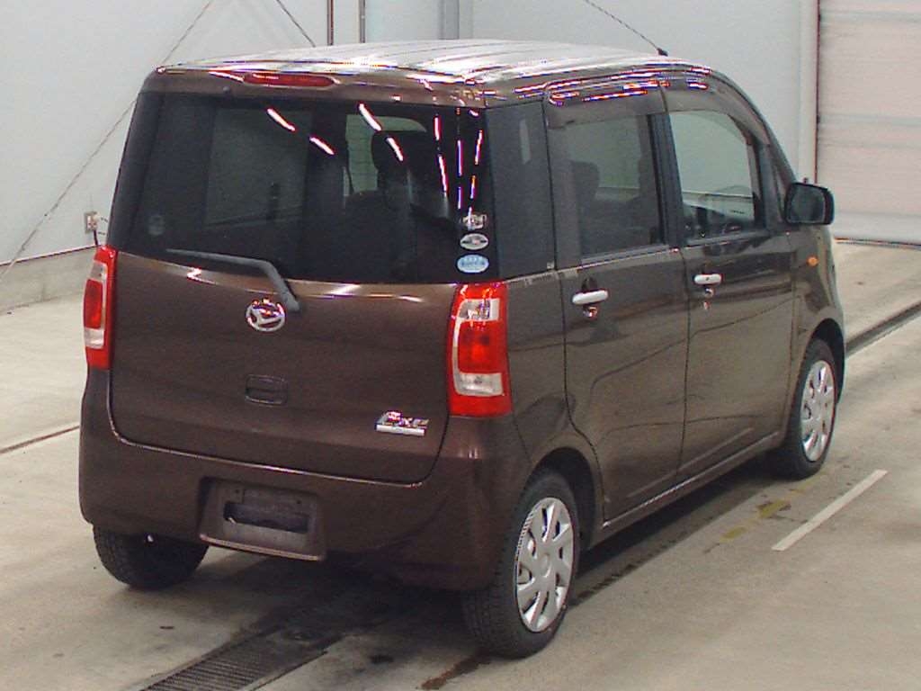 DAIHATSU TANTO EXE