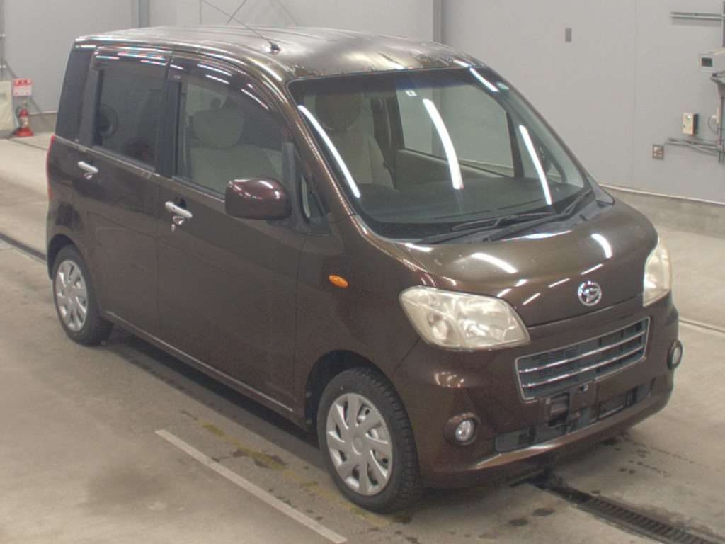 DAIHATSU TANTO EXE