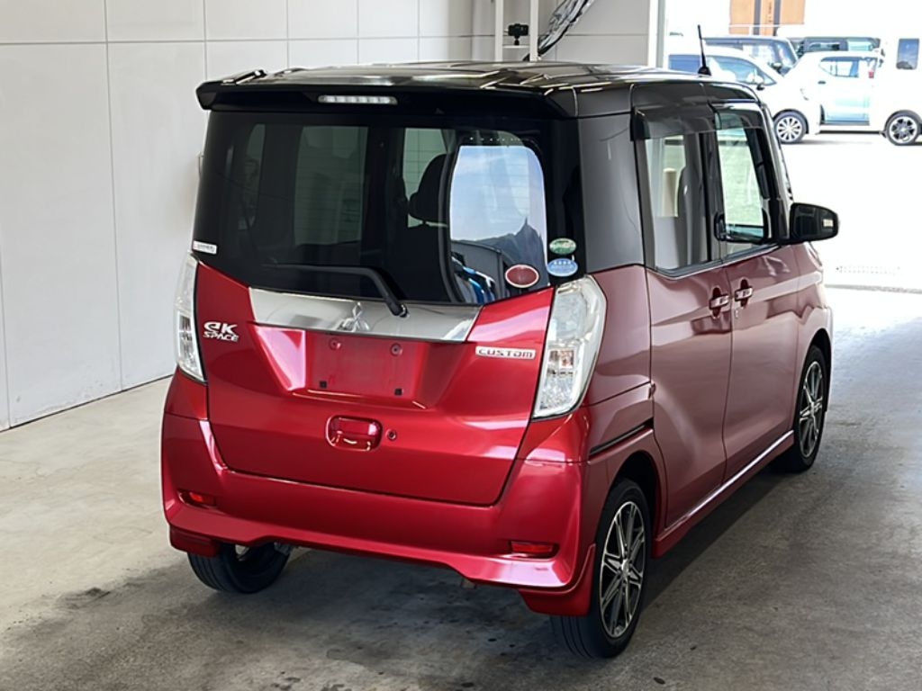 MITSUBISHI EK SPACE